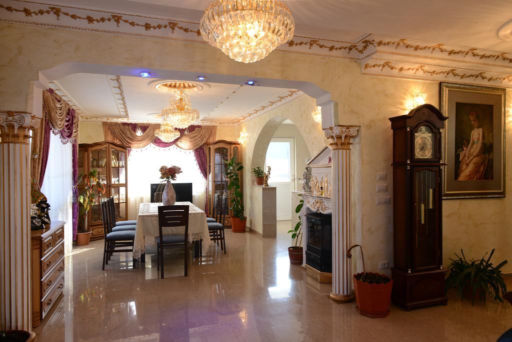 Vila Perla Sapanteana Săpînţa Habitación foto